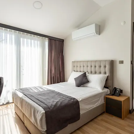 Atm Hotel 3*