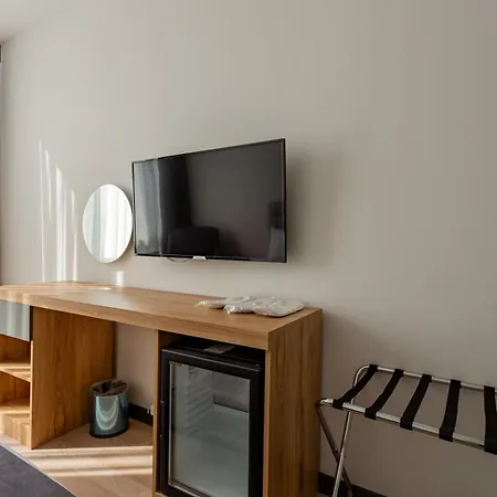 Atm Hotel 3*